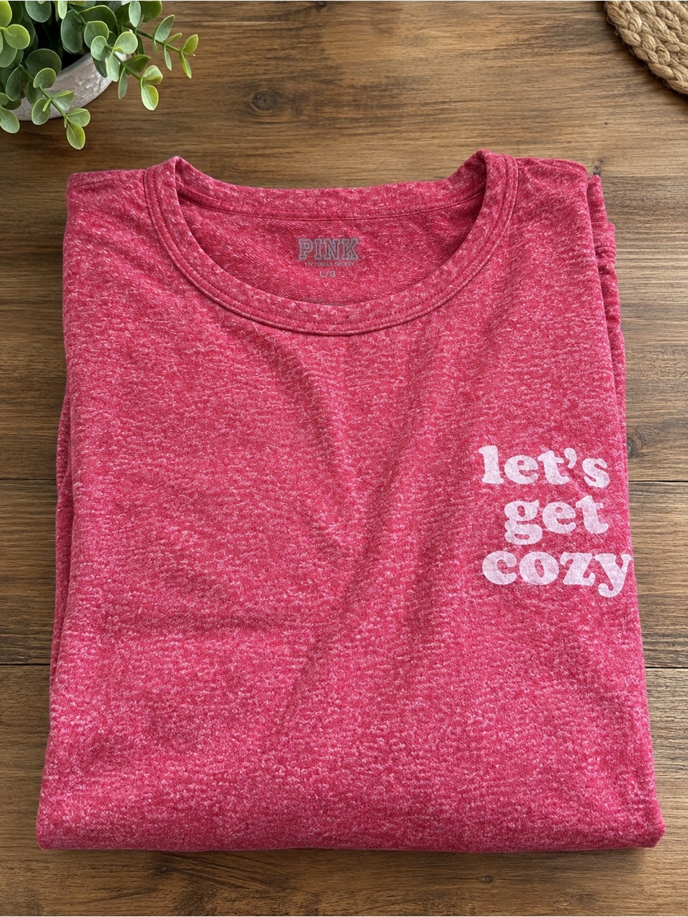 PINK Victoria's Secret Women’s Heathered Pink 'Let's Get Cozy' Crew Tee